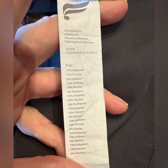 Fabletics Women’s Large Tall Gray Jogger Style Scrub Pants Bundle of 4 - Picture 6 of 7